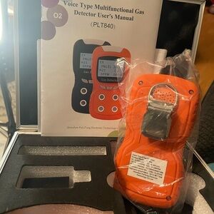 Orange Gas Detector